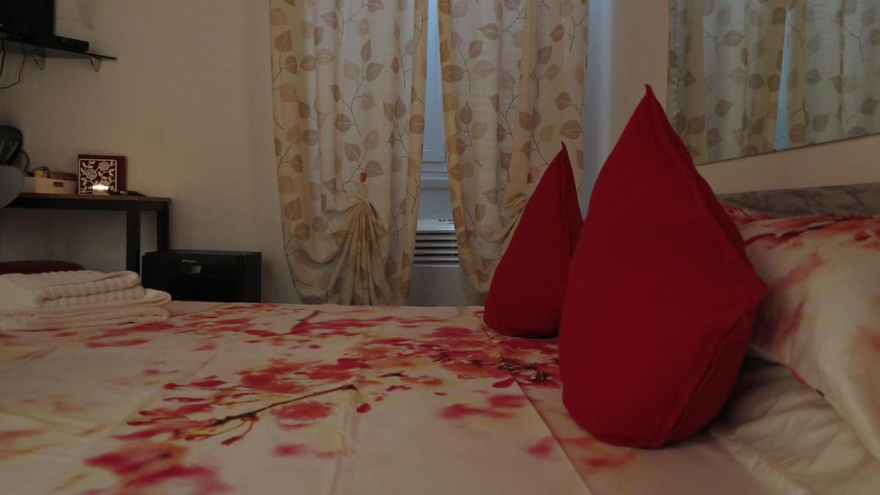 Lovely Rooms Vatican Рим Екстер'єр фото