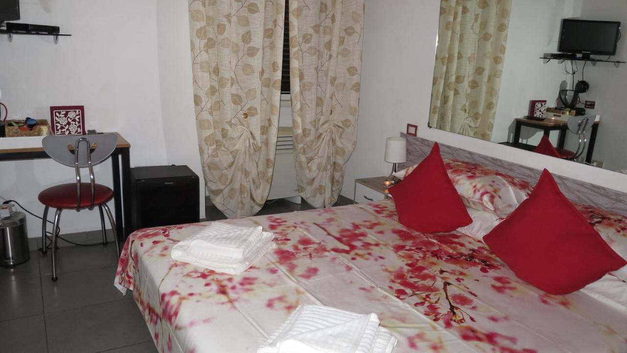 Lovely Rooms Vatican Рим Екстер'єр фото